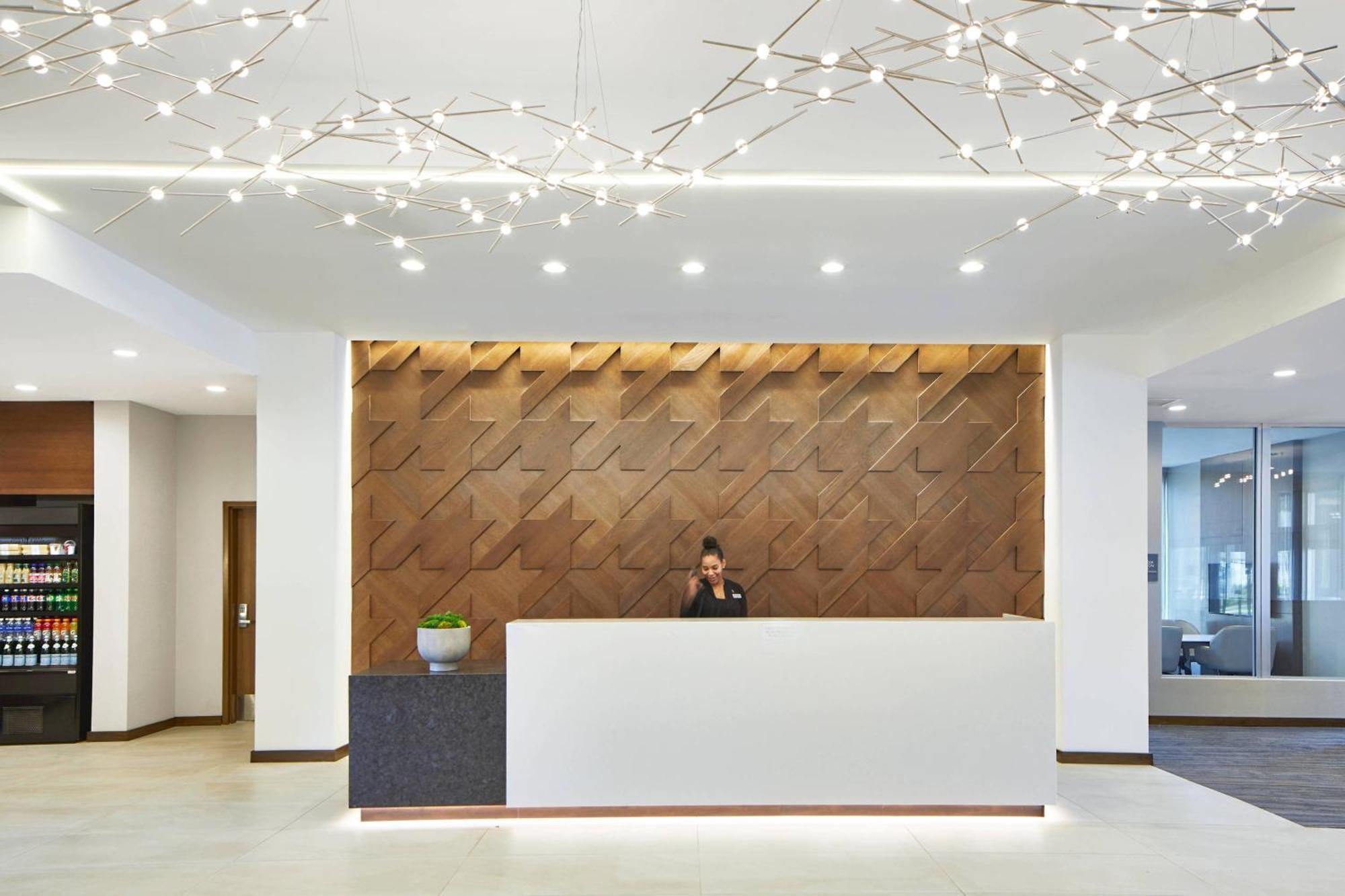 Ac Hotel By Marriott Tuscaloosa Downtown Εξωτερικό φωτογραφία